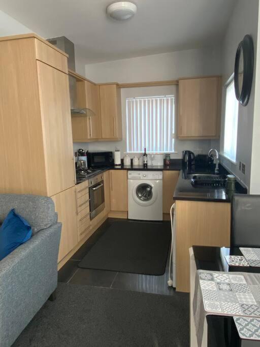 3 Bedroom Penthouse Apartment In Larne Eksteriør bilde